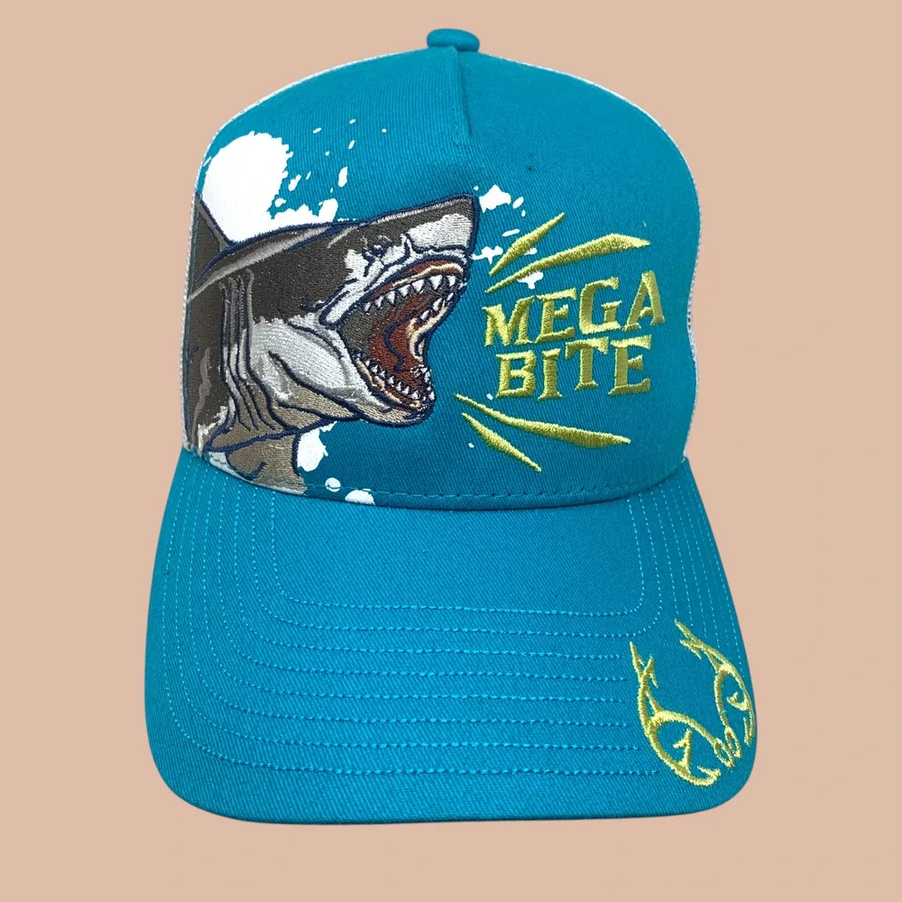 Vintage NEW Realtree Mega Bite Shark Youth Mesh Trucker Snapback Hat NWOT